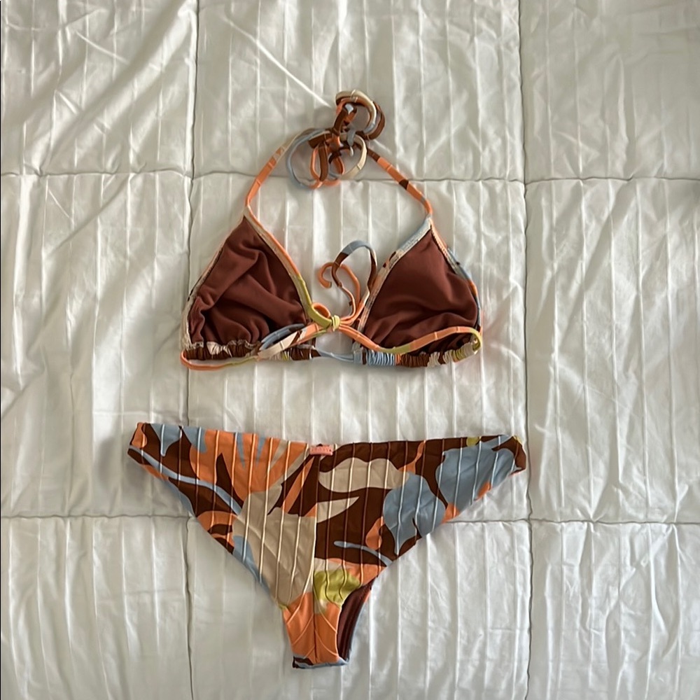Colorful Halter Bikini - Picture 2 of 4